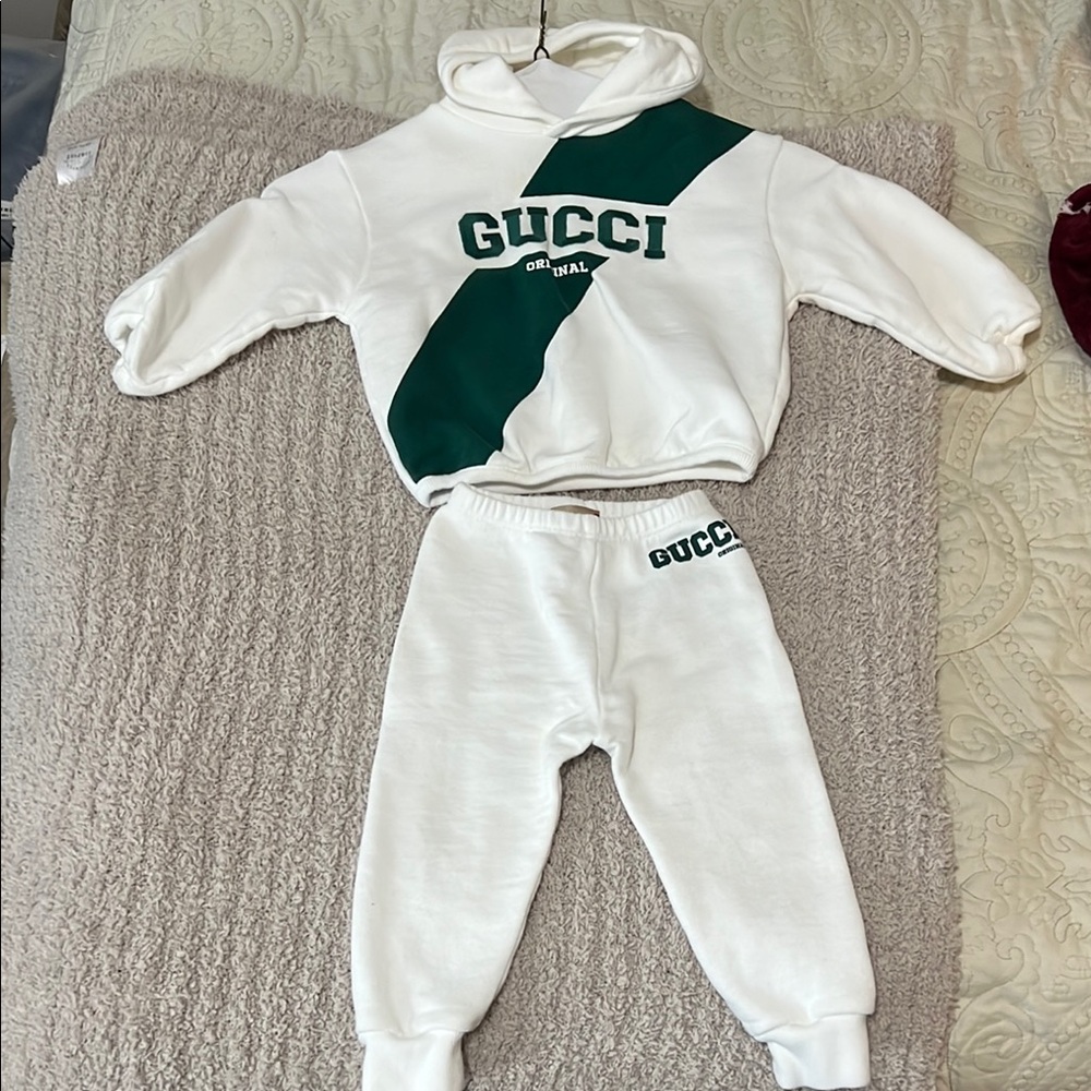 Gucci White and Green Hoodie Set